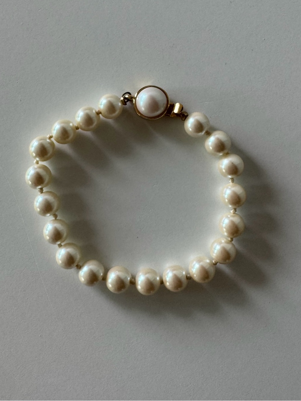 Carolee Cream Pearl Bead Bracelet with Gold-Tone Clasp